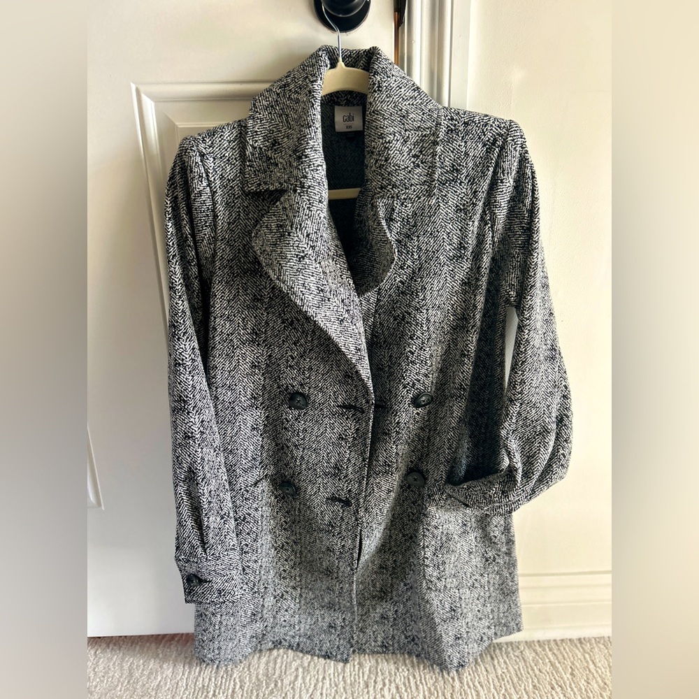 Cabi black and white jacket. XXS barely worn